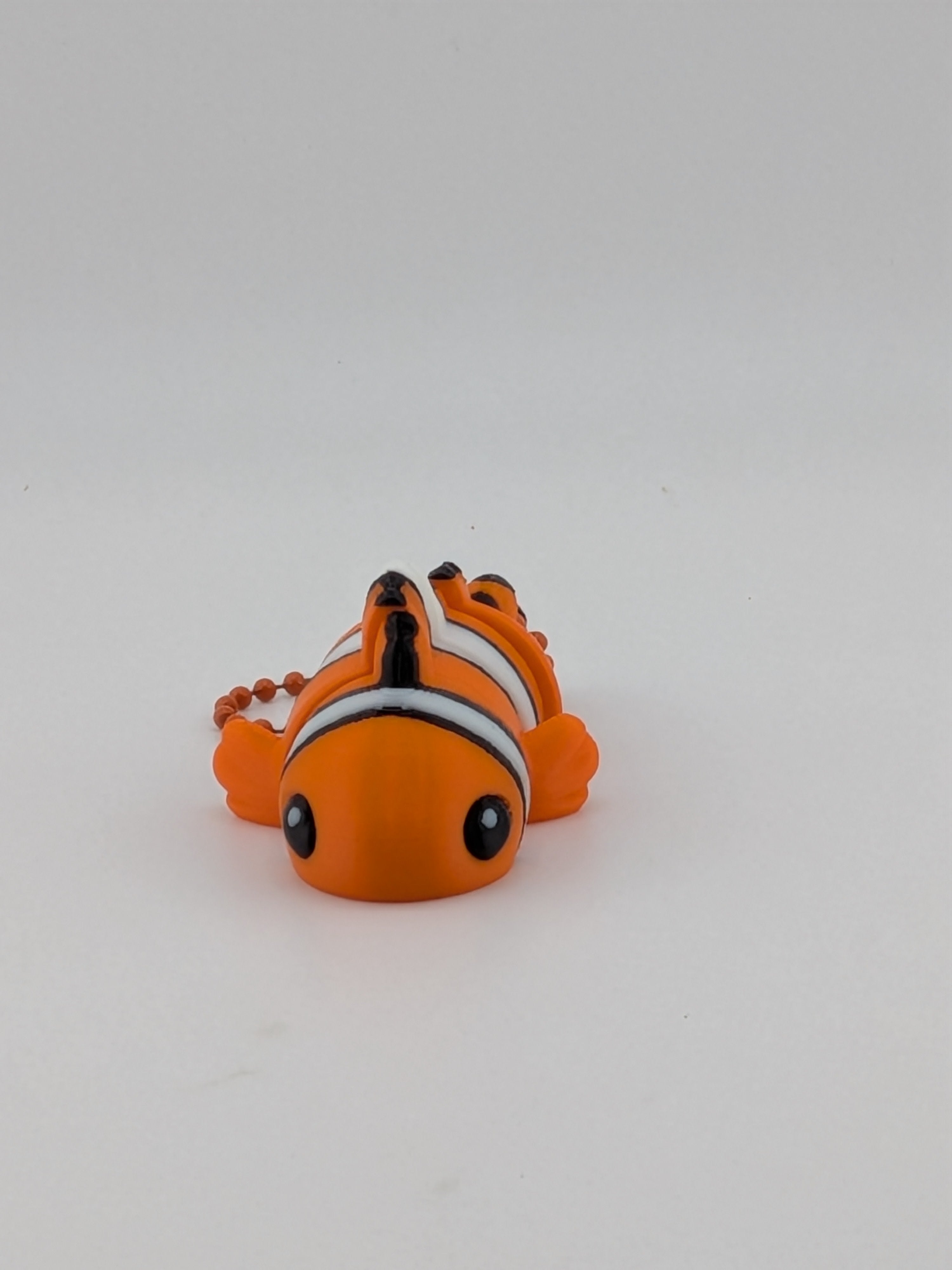 2.25 Inch Clownfish Articulated Flexi Keychain Cute Ocean Fidget Buddy