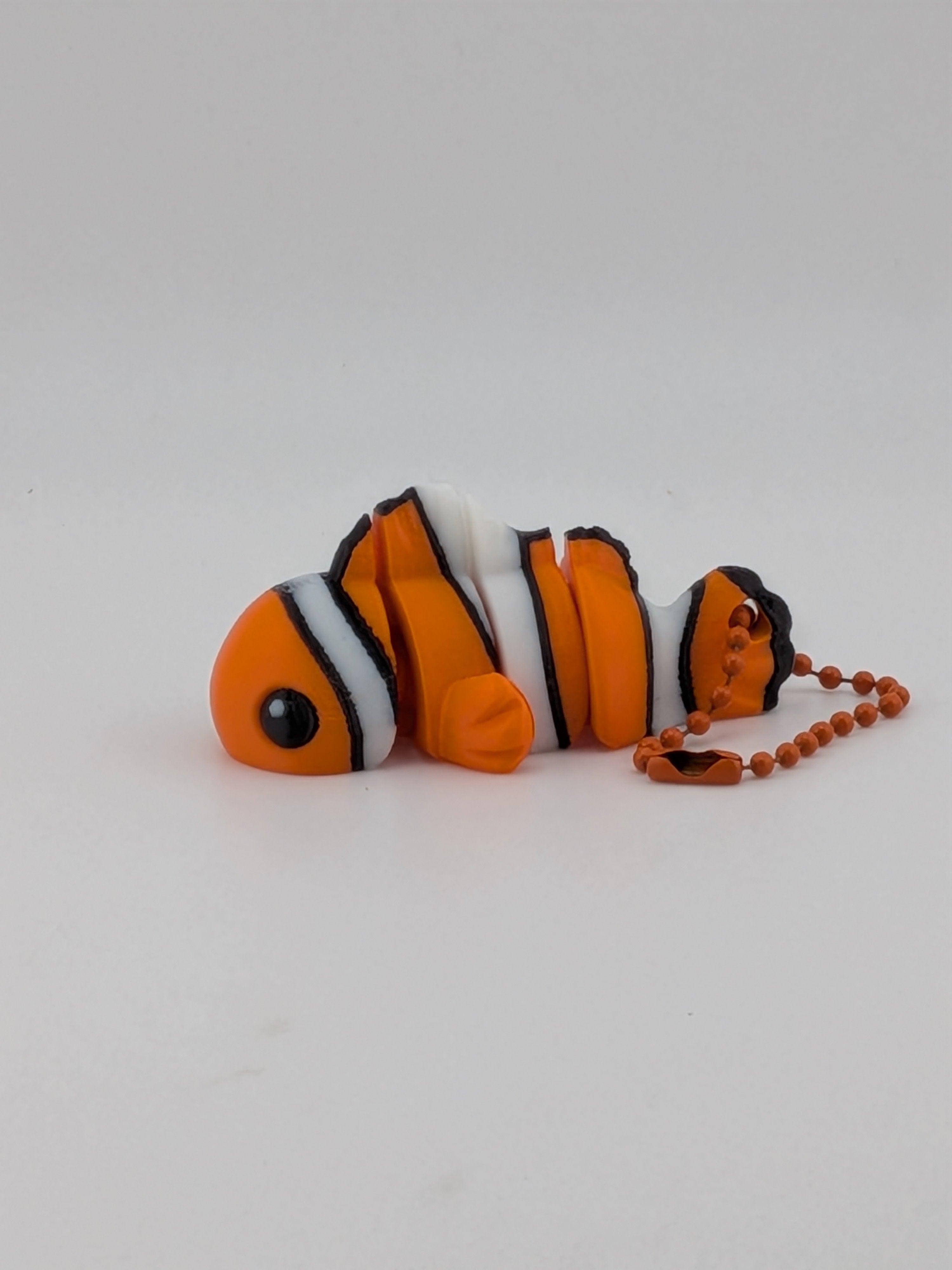 2.25 Inch Clownfish Articulated Flexi Keychain Cute Ocean Fidget Buddy