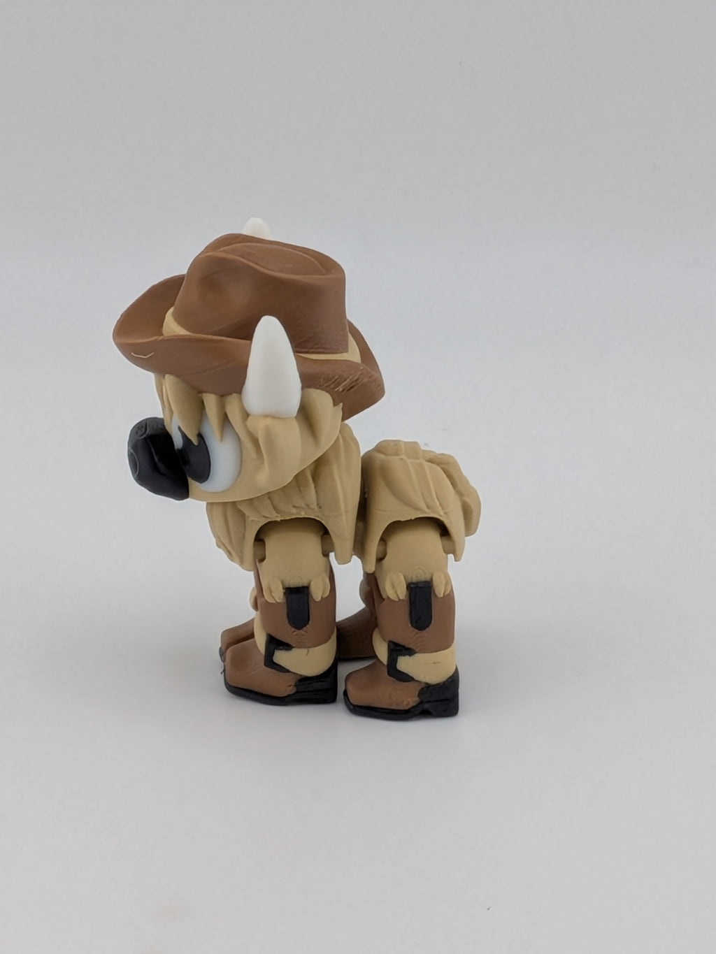 2.25" Articulated Highland Cow Toy Western Cowboy Cowgirl Pink Brown Flexi