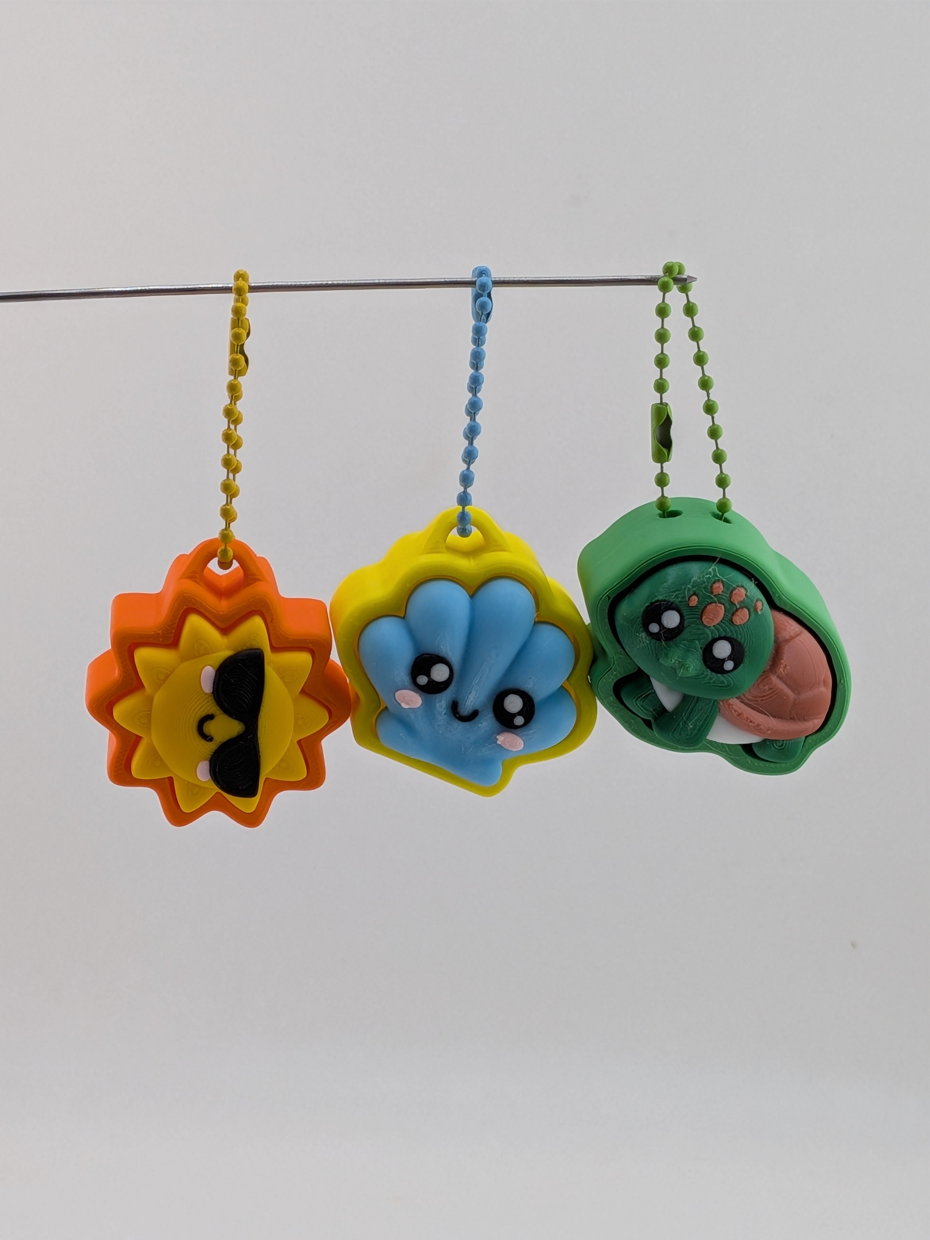 Beach Theme Fidget Keychain Cute Ocean Sun Turtle Shell Clicker Toy