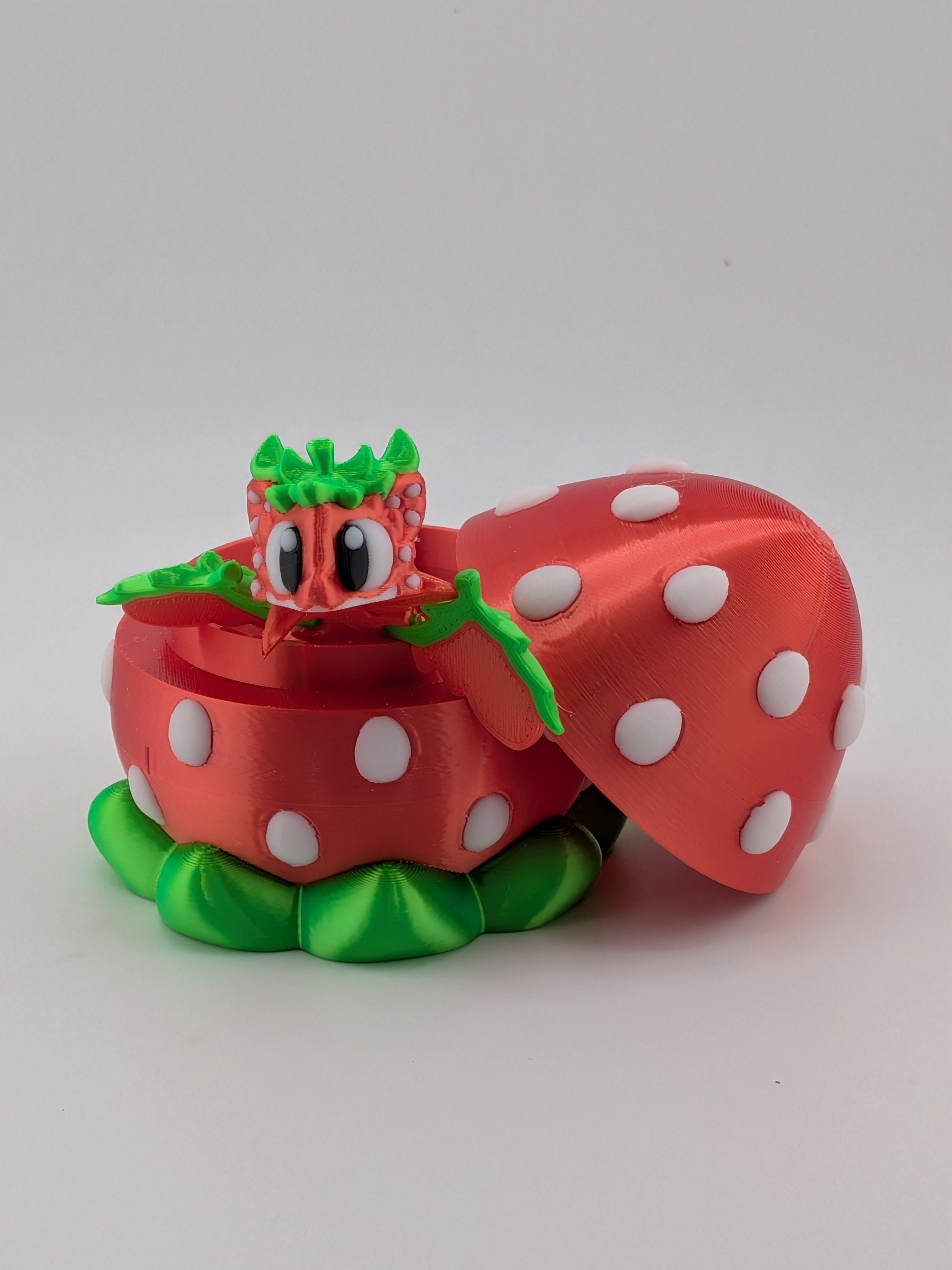 Silk PLA Strawberry Mini Dragon with Matching Fruit Egg Display Box Set