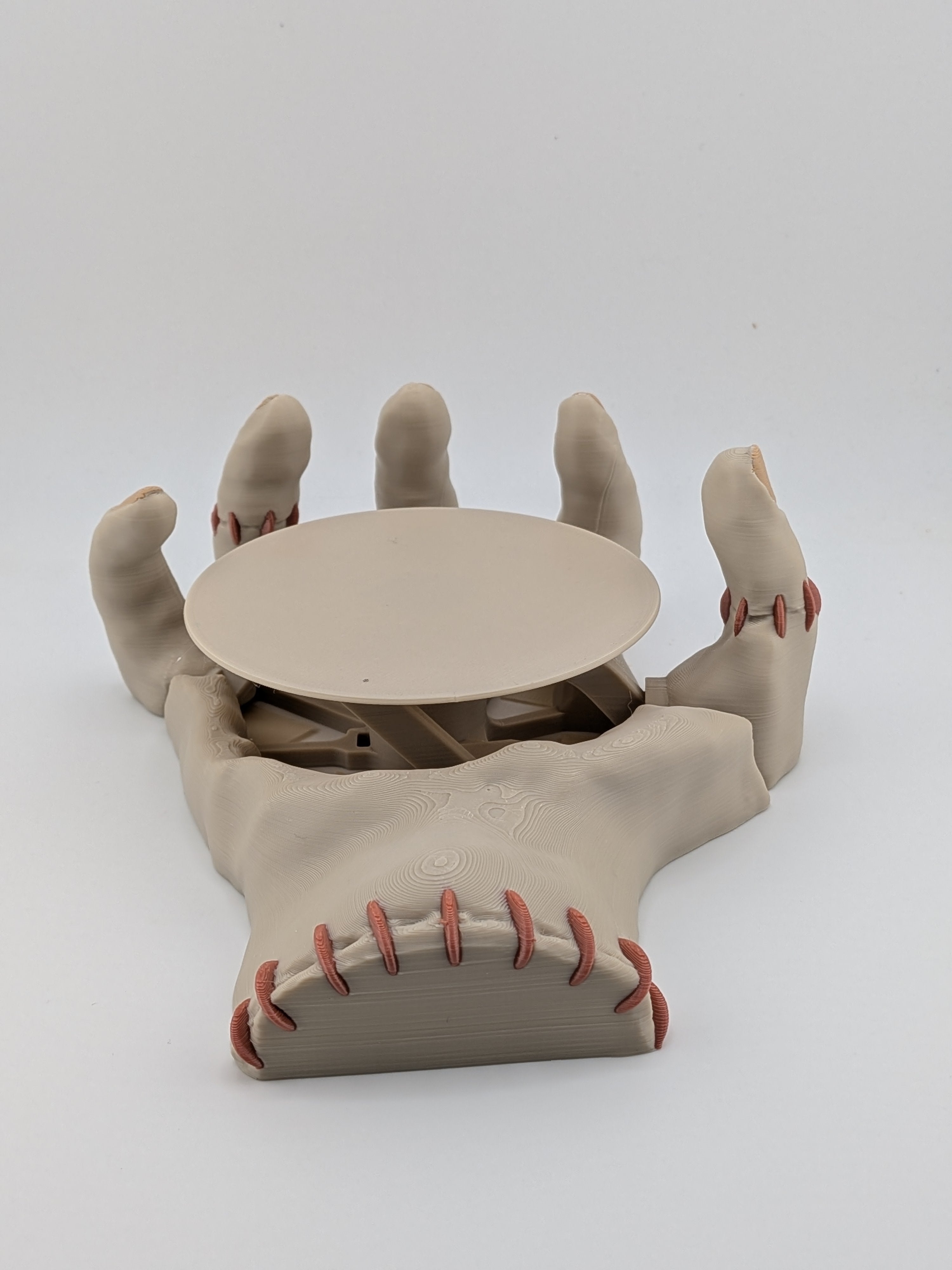 Mug Hand Self-Adjusting Coaster Kinetic Monster Hand Drink Holder