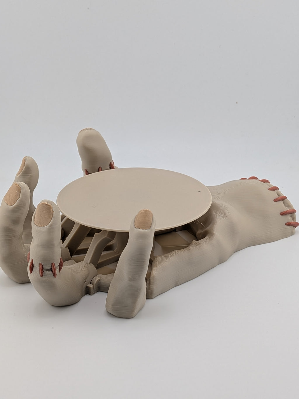 Mug Hand Self-Adjusting Coaster Kinetic Monster Hand Drink Holder