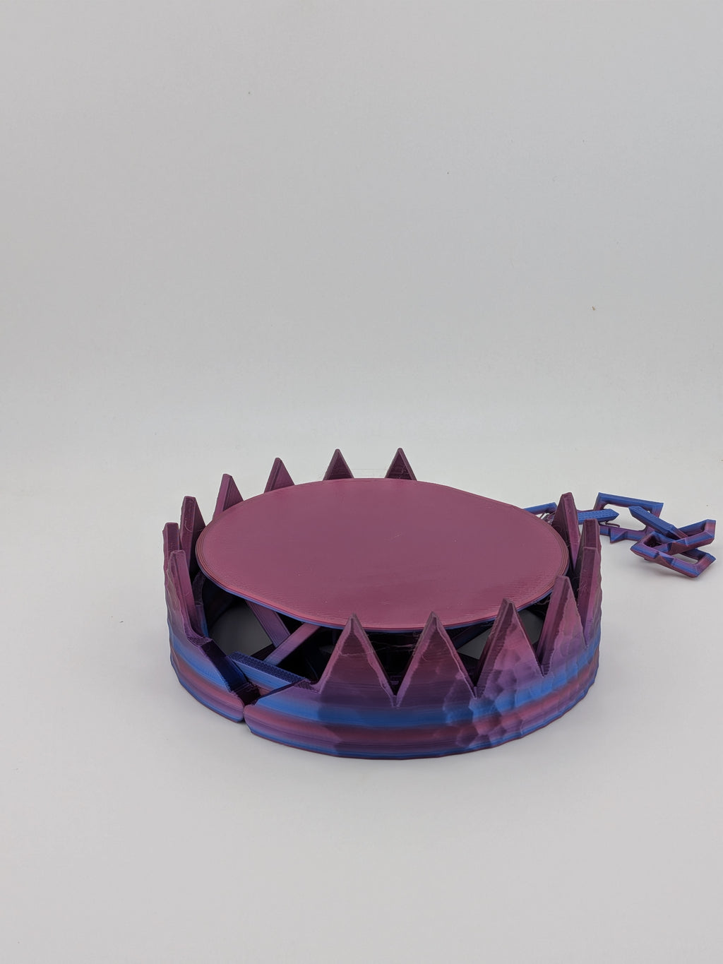 Mug Trap Self-Adjusting Coaster Kinetic Bear Trap Drink Coaster