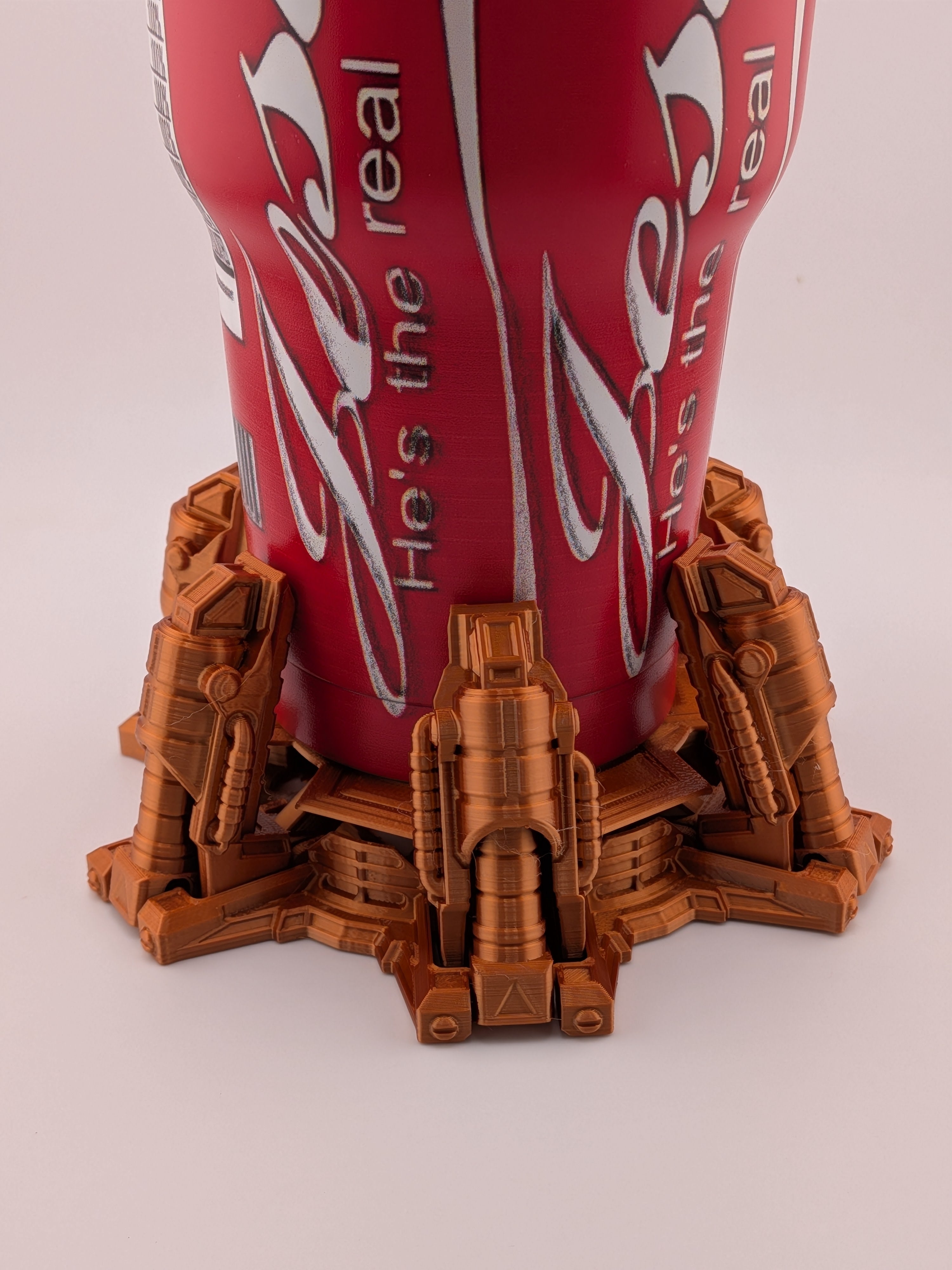 HEX-GRIP Self-Adjusting Coaster Kinetic Sci-Fi Mech Drink Holder