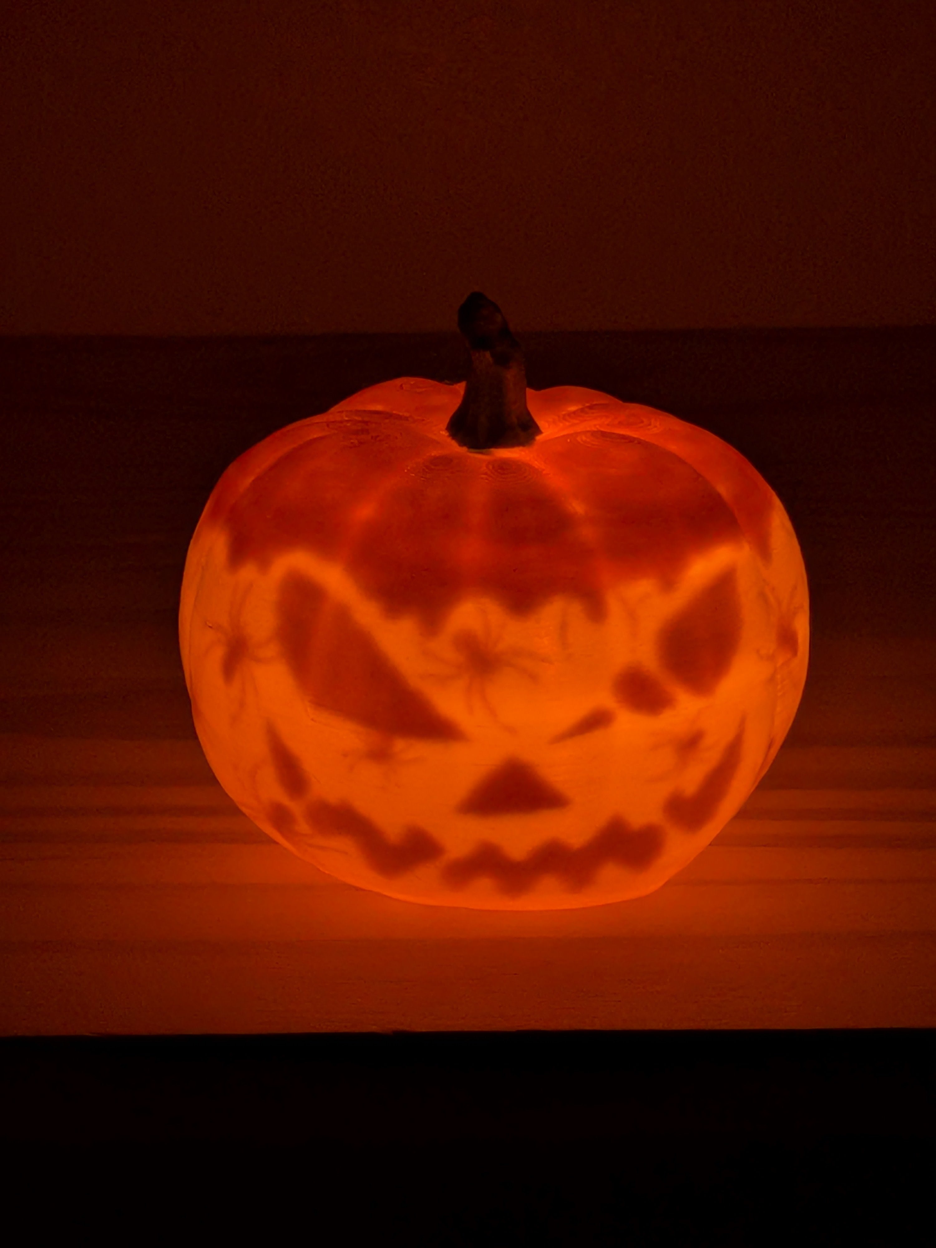 Hidden Lithophane Shadow Pumpkin Glowing Halloween Jack-o'-Lantern Decor