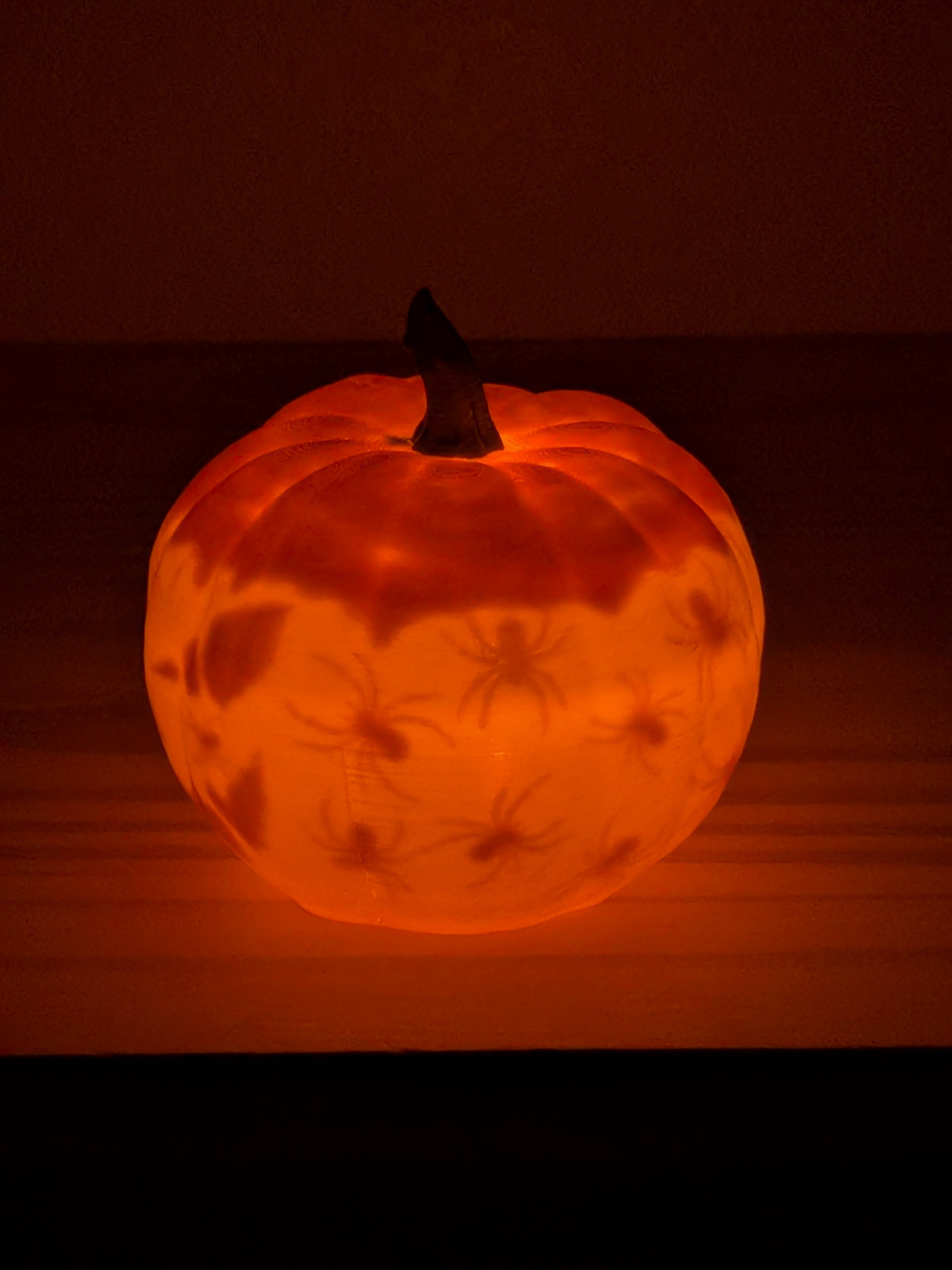 Hidden Lithophane Shadow Pumpkin Glowing Halloween Jack-o'-Lantern Decor