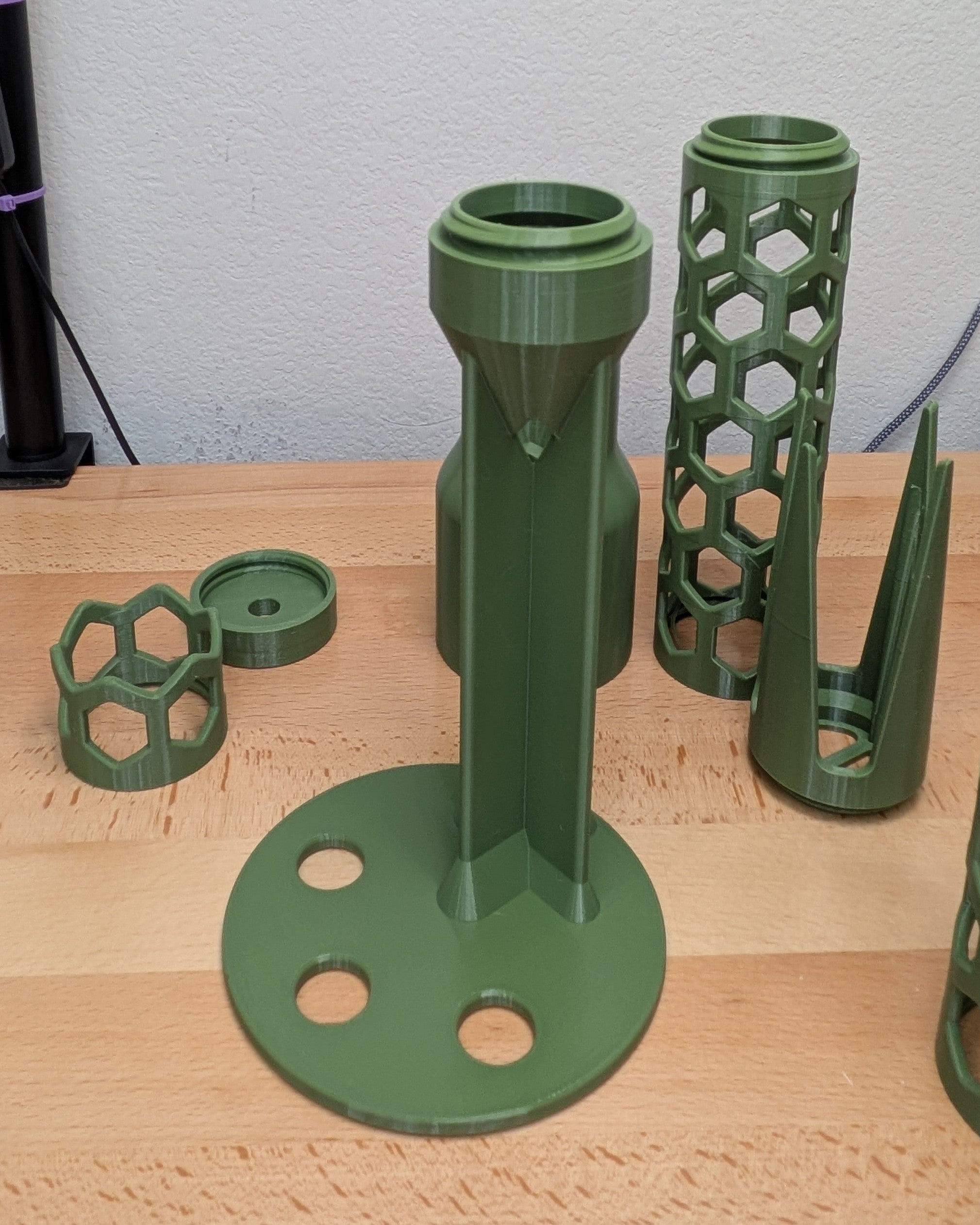 Modular Moss Pole System 2 Inch PETG Self Watering Monstera Plant Trellis