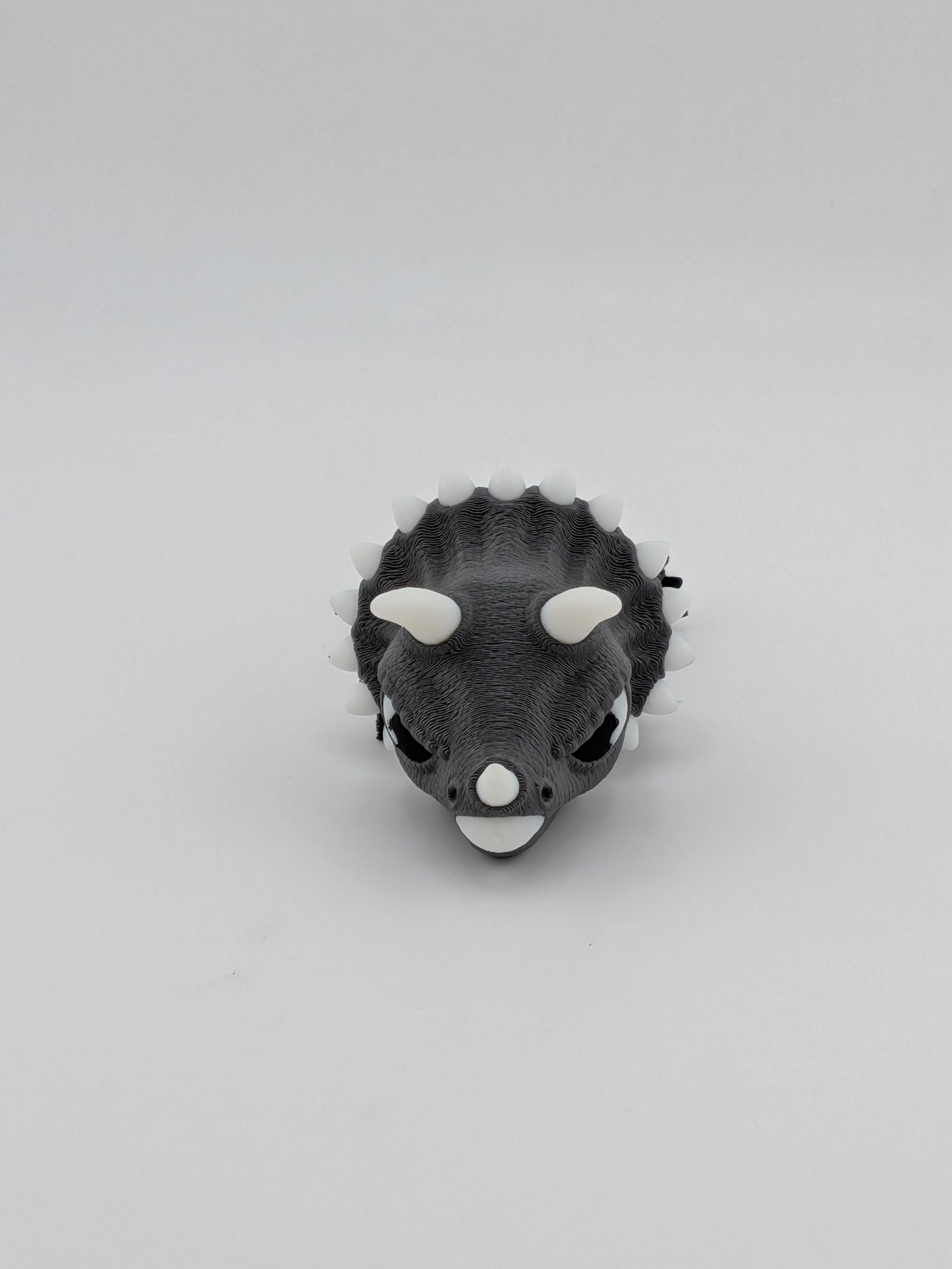 Snap Bite Articulated Animal Fidget Toy Shark Dragon Triceratops Clip