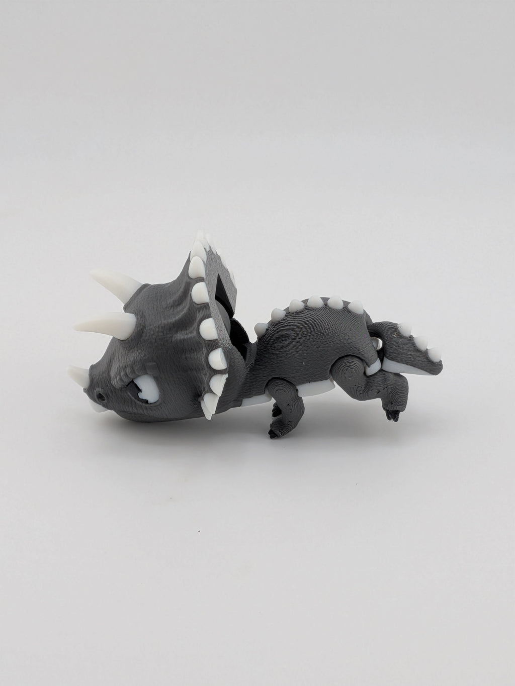Snap Bite Articulated Animal Fidget Toy Shark Dragon Triceratops Clip
