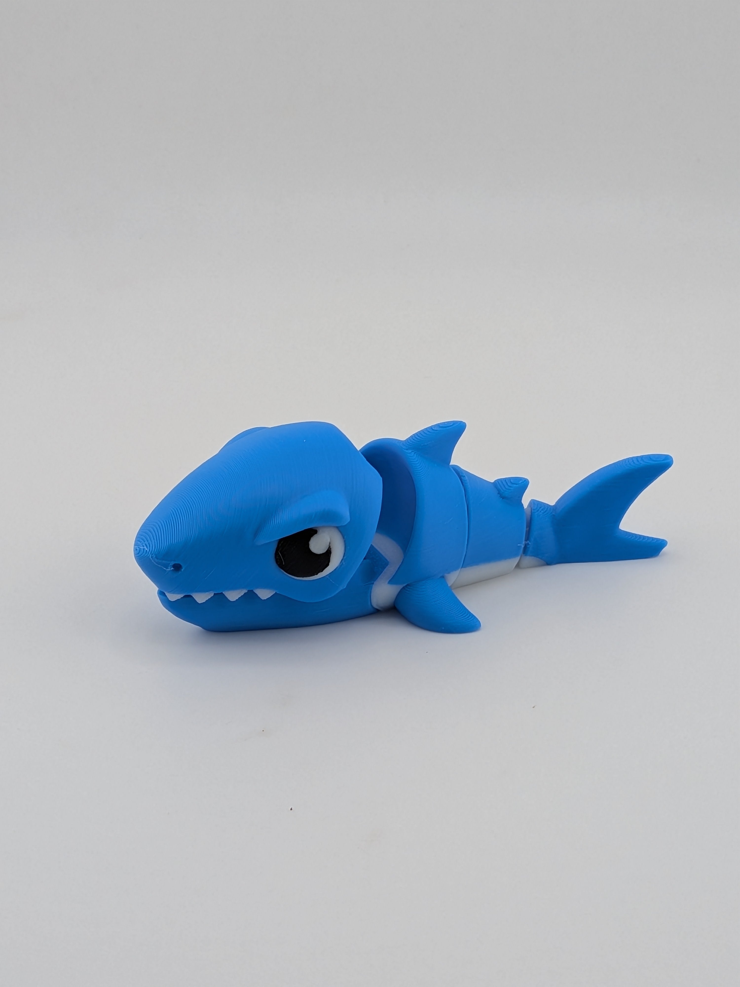 Snap Bite Articulated Animal Fidget Toy Shark Dragon Triceratops Clip