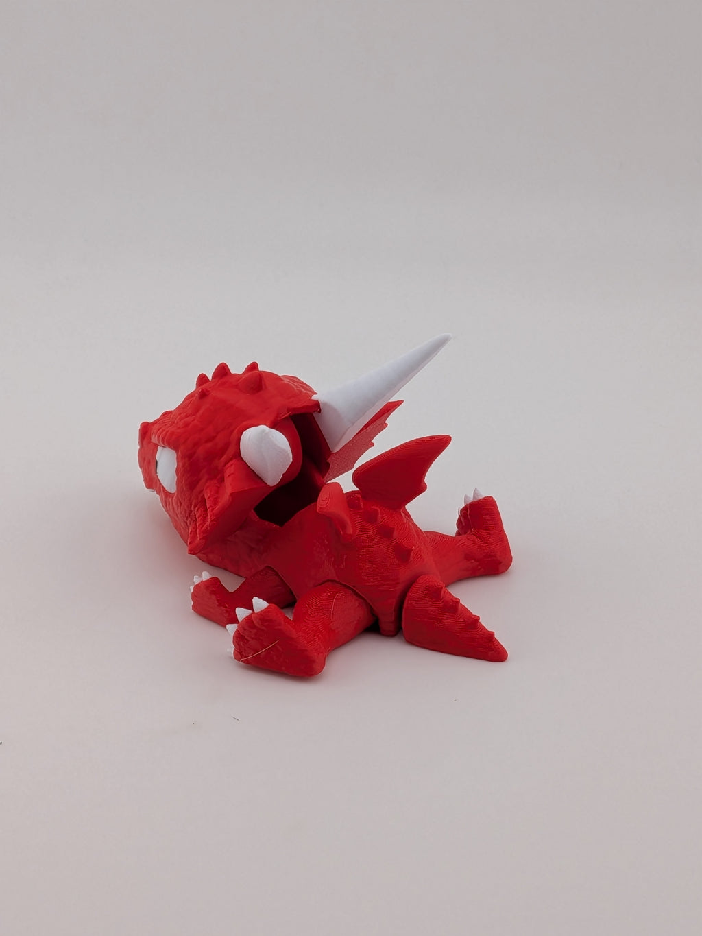 Snap Bite Articulated Animal Fidget Toy Shark Dragon Triceratops Clip