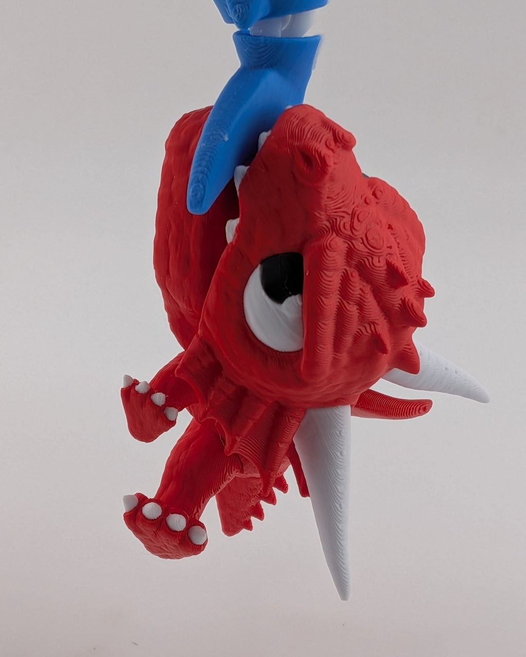 Snap Bite Articulated Animal Fidget Toy Shark Dragon Triceratops Clip