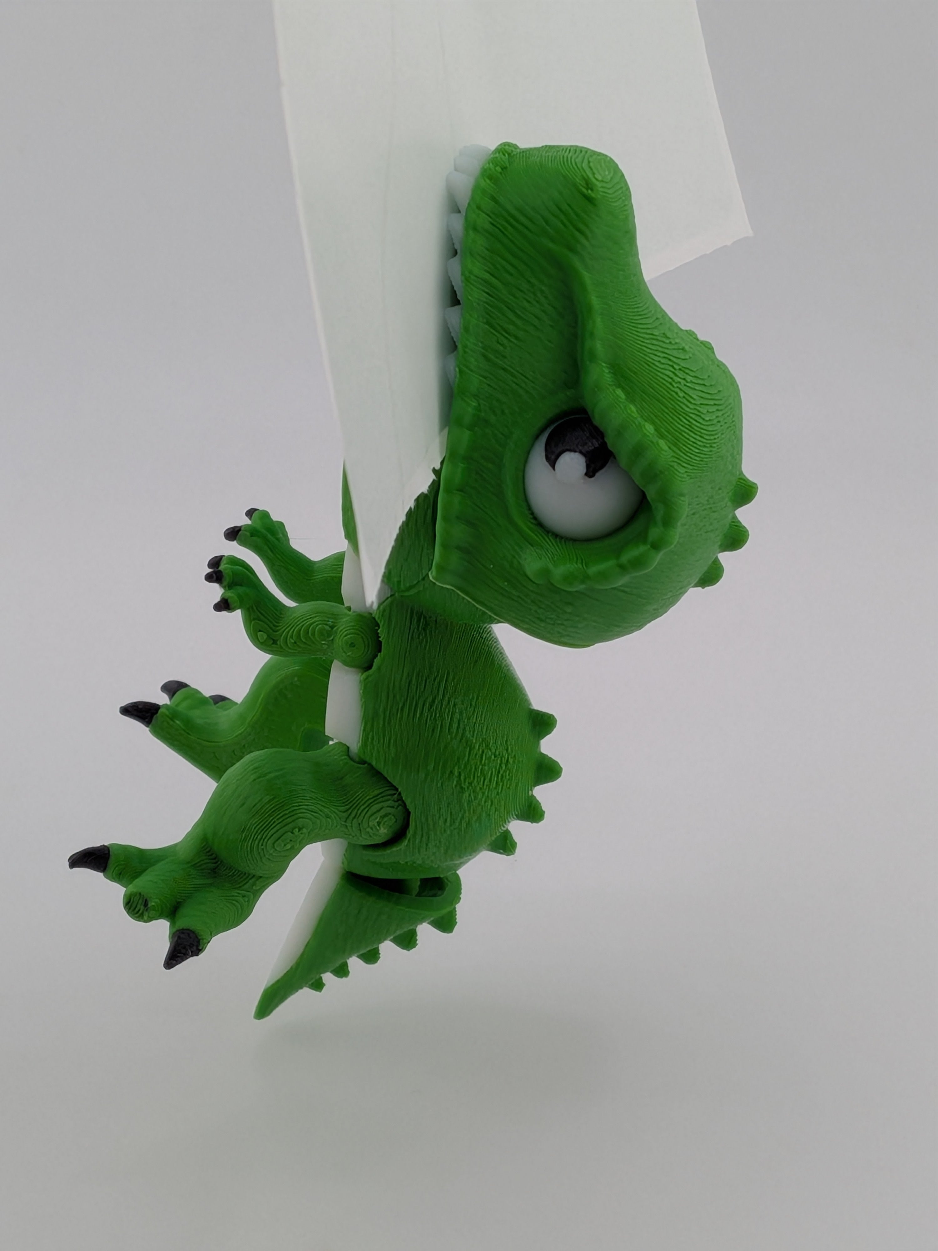 Snap Bite Articulated Animal Fidget Toy Shark Dragon Triceratops Clip