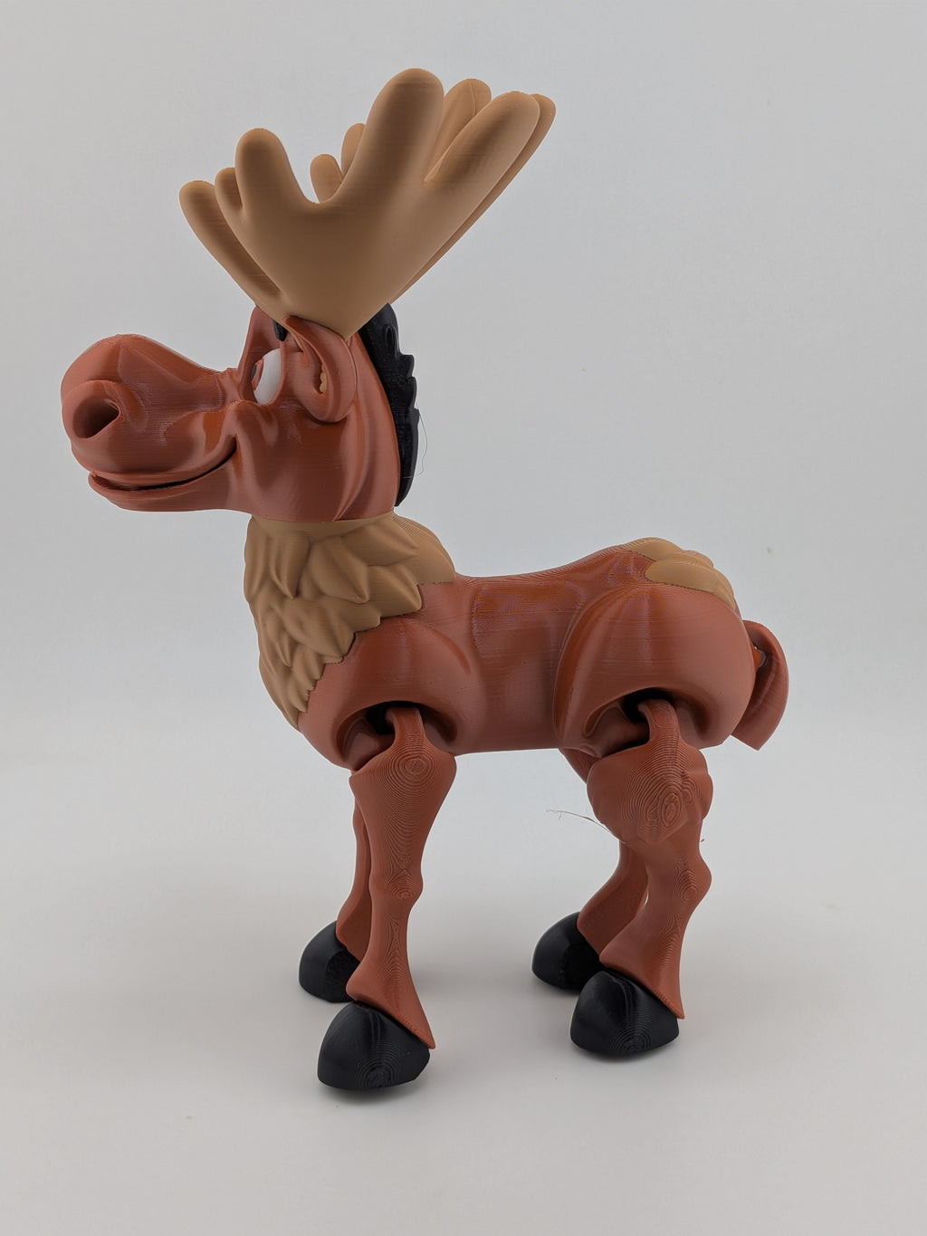 Articulated Moose Figurine 6.5 Inch 3D Printed Poseable Desk Pet Decor