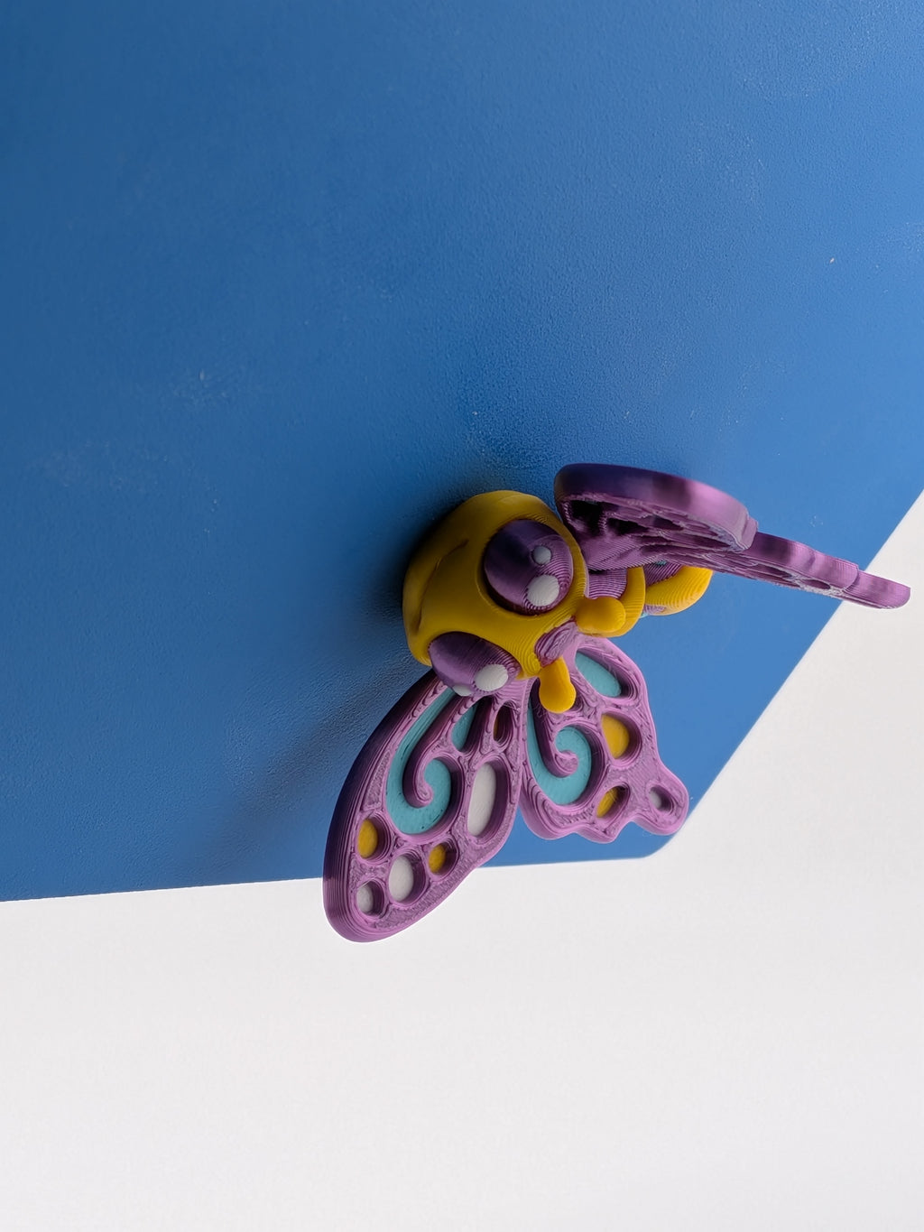 Magnetic Moving Wing Butterfly Fidget 3D Printed Refrigerator Magnet Decor
