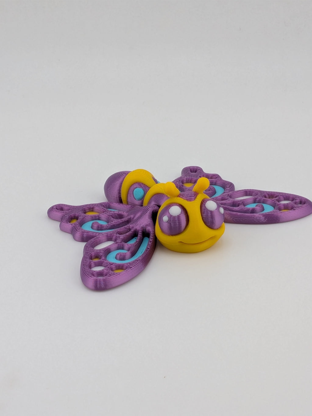 Magnetic Moving Wing Butterfly Fidget 3D Printed Refrigerator Magnet Decor