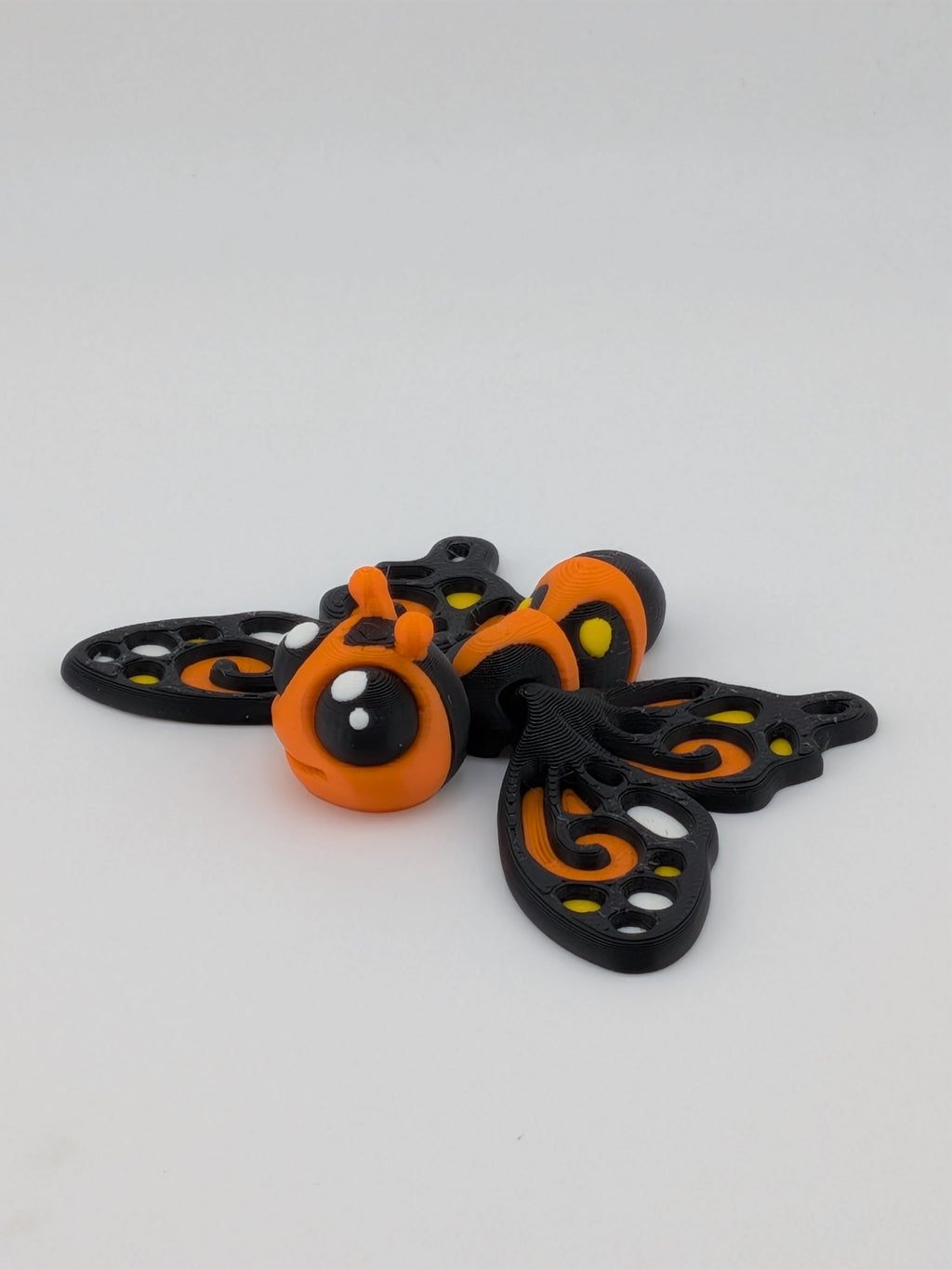 Magnetic Moving Wing Butterfly Fidget 3D Printed Refrigerator Magnet Decor