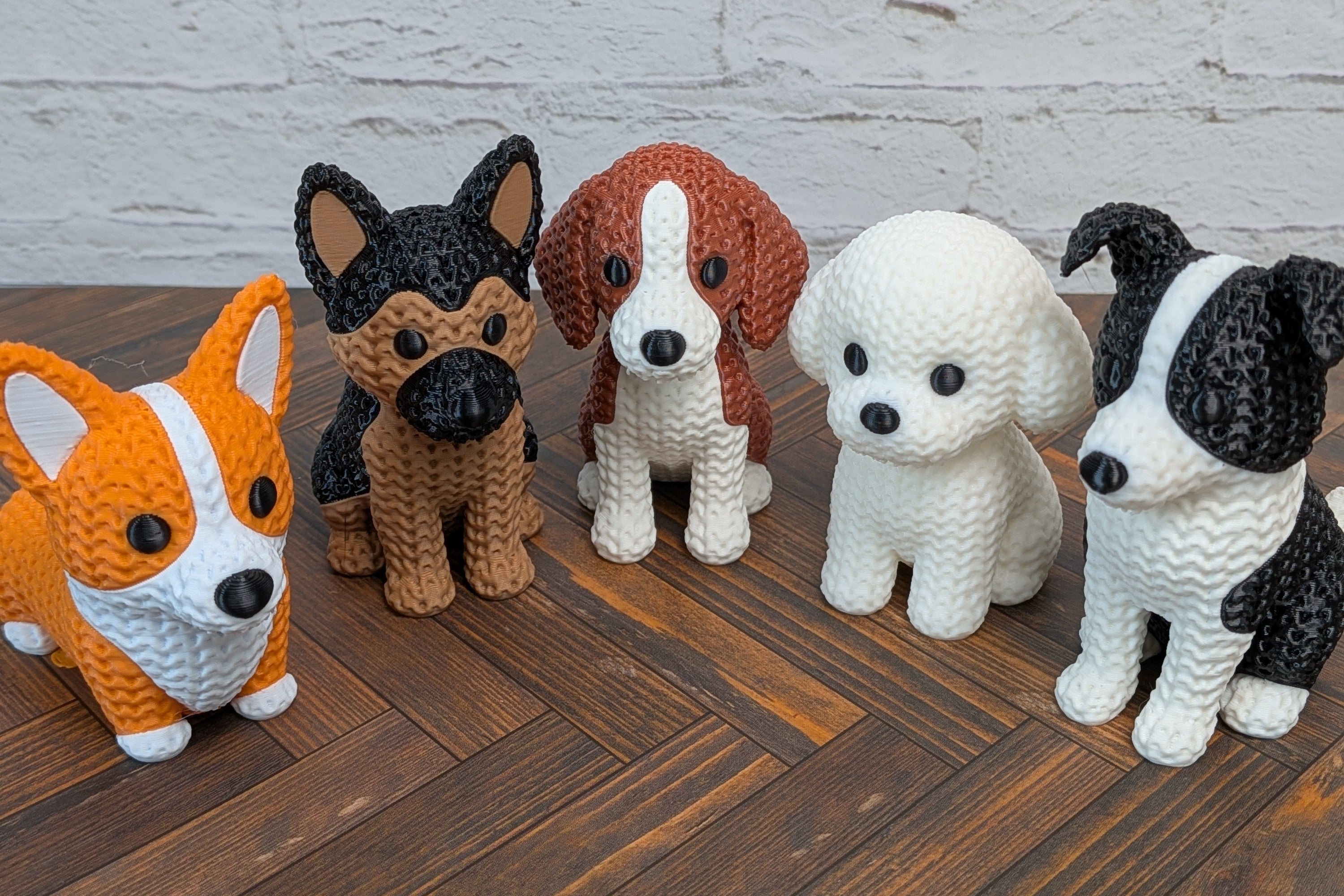 Set 2 Faux Crochet Dog Figurine 3D Printed Knit Texture Breed Desk Pet Decor