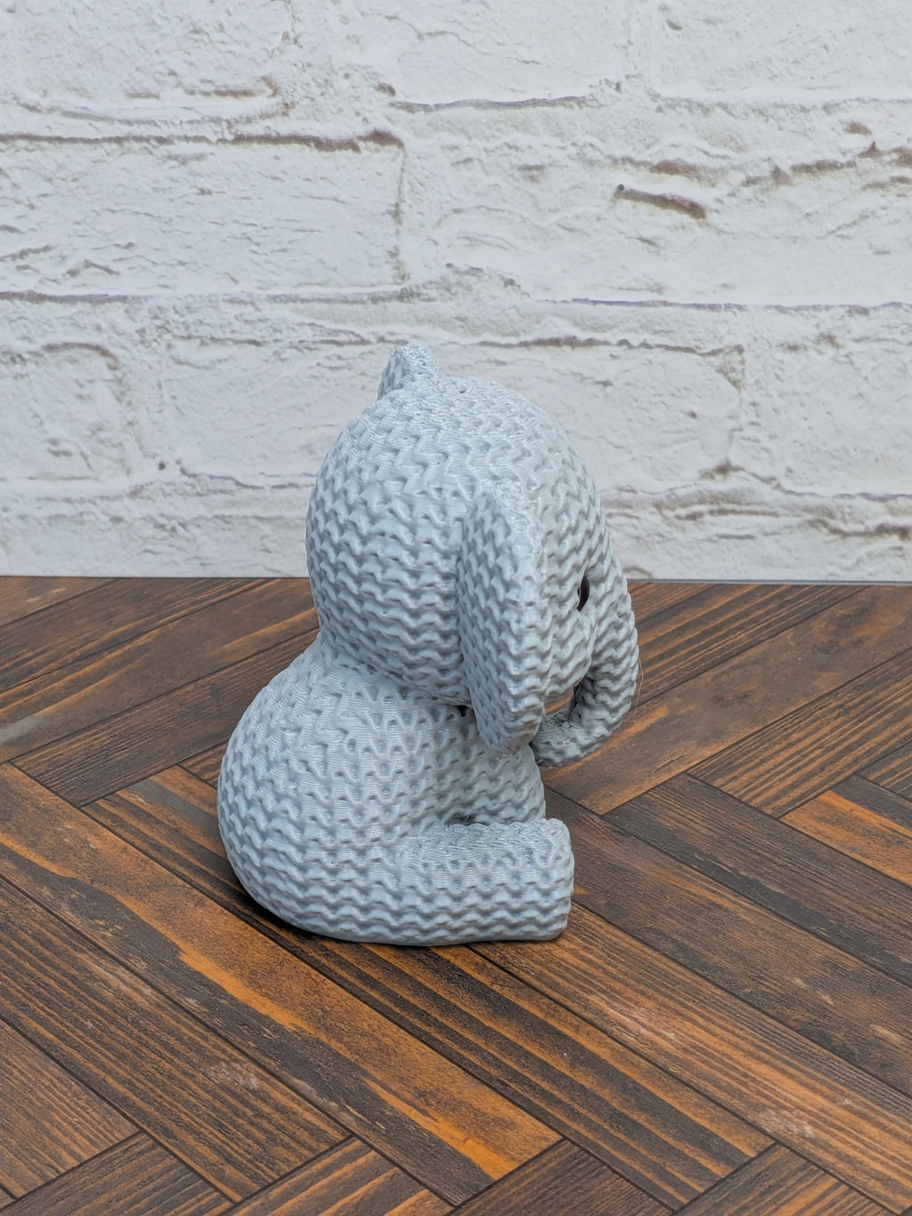 Faux Crochet Elephant Figurine 3D Printed Knit Texture Safari Desk Pet Decor