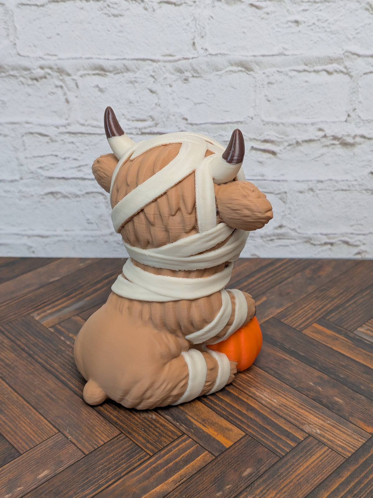 Mummy Highland Cow Figurine Udderly Dead Series 3D Printed Halloween Desk Pet