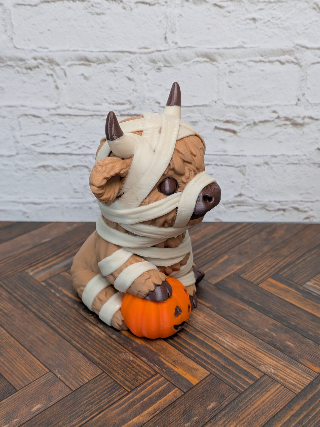 Mummy Highland Cow Figurine Udderly Dead Series 3D Printed Halloween Desk Pet