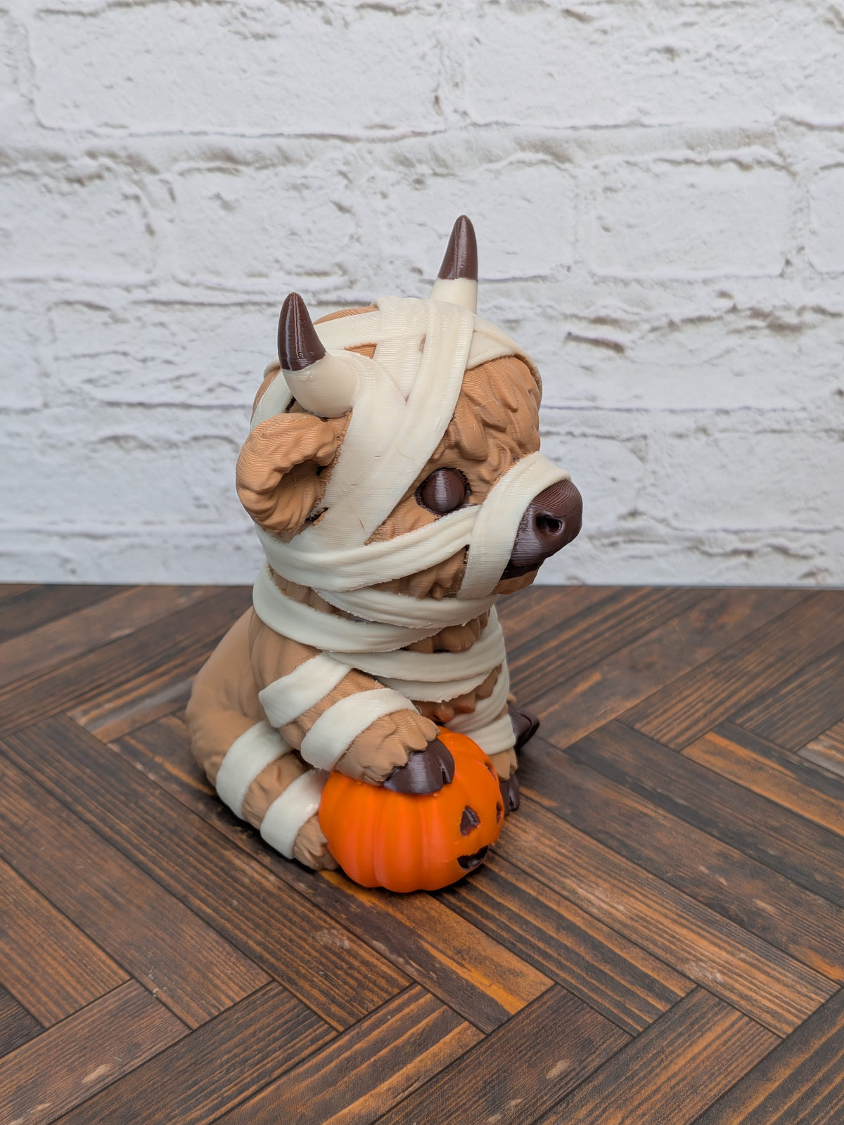 Mummy Highland Cow Figurine Udderly Dead Series 3D Printed Halloween Desk Pet
