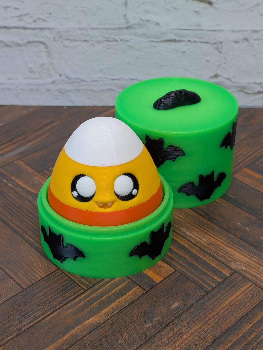UV Reactive Candy Corn Clicker Fidget Mechanical Switch Halloween Bat Container