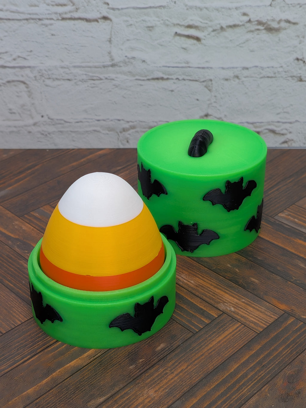 UV Reactive Candy Corn Clicker Fidget Mechanical Switch Halloween Bat Container