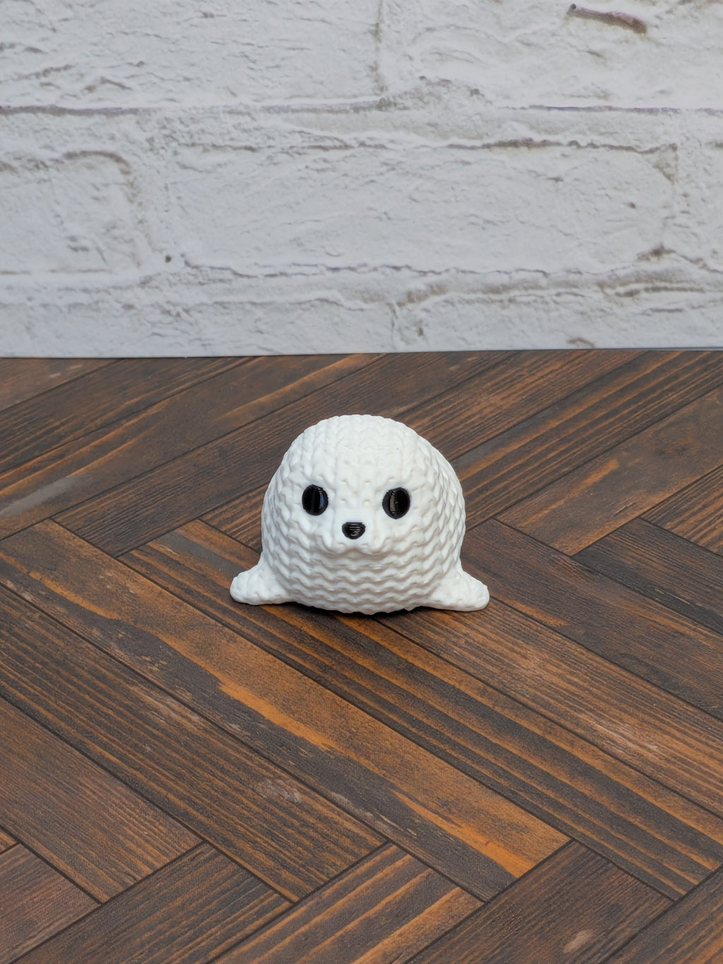 Faux Crochet Seal Pup Fidget Toy 3D Printed Knit Texture Articulated Desk Pet