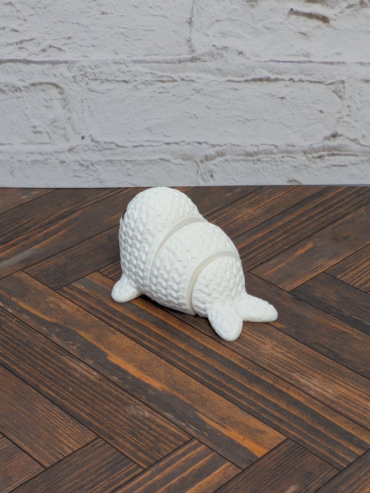 Faux Crochet Seal Pup Fidget Toy 3D Printed Knit Texture Articulated Desk Pet