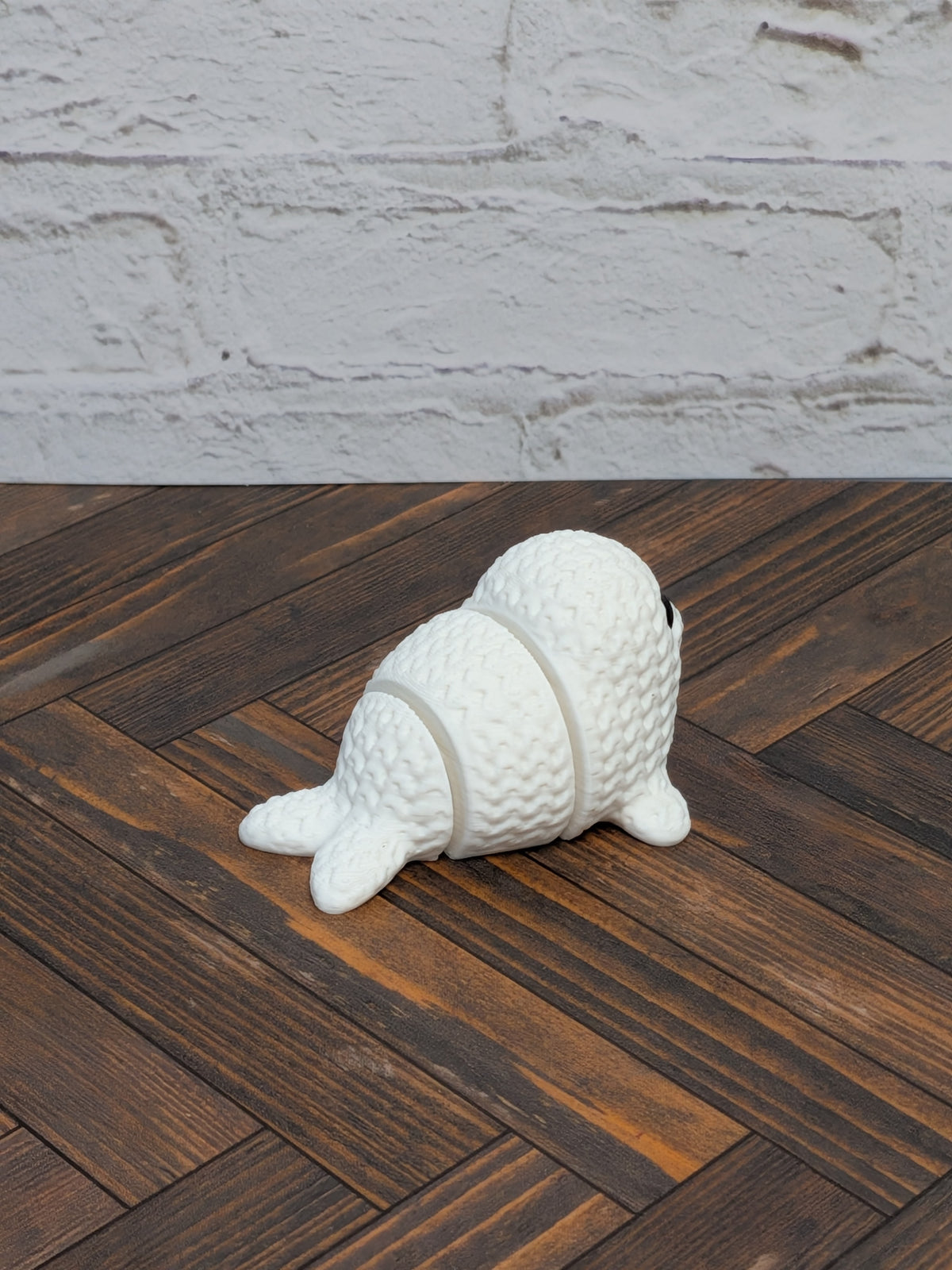Faux Crochet Seal Pup Fidget Toy 3D Printed Knit Texture Articulated Desk Pet