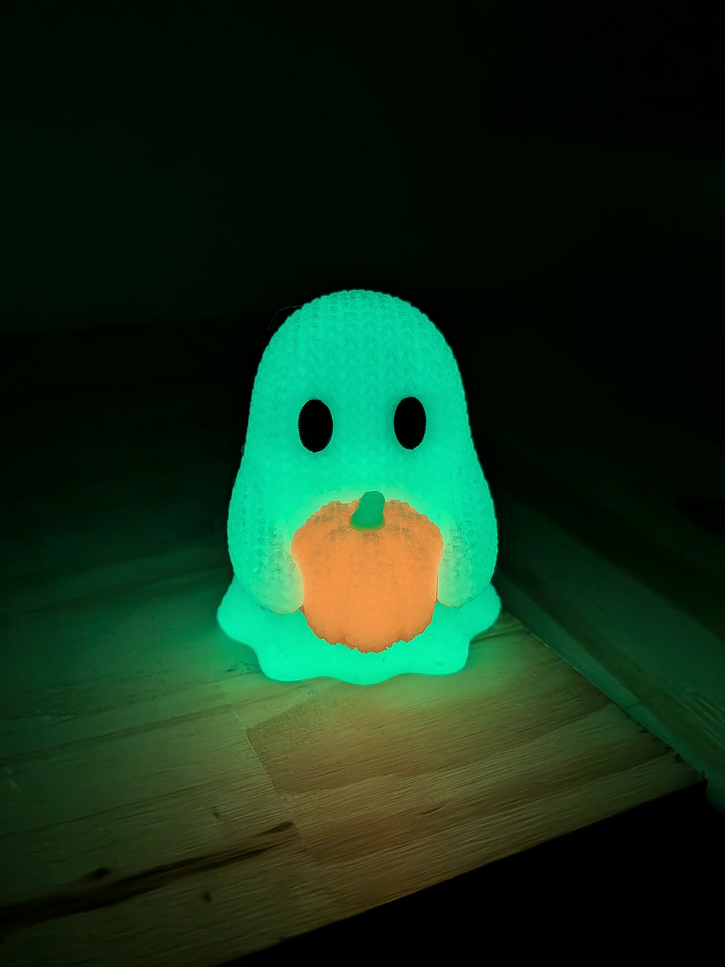 Faux Crochet Glow Ghost with Pumpkin Figurine UV Reactive 3D Printed Knit Halloween Desk Decor