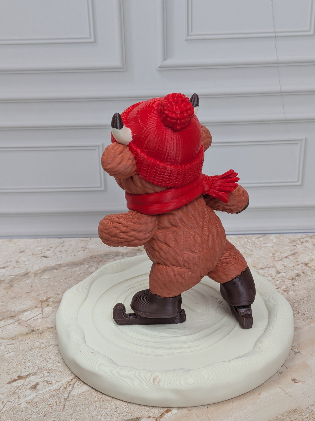 4" Ice Skating Highland Cow Figurine 3D Printed Winter Rink Christmas Tiered Tray Decor