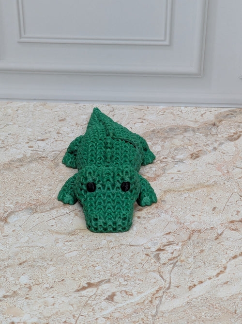3" Faux Crochet Flexi Crocodile 3D Printed Articulated Alligator Desk Pet Toy