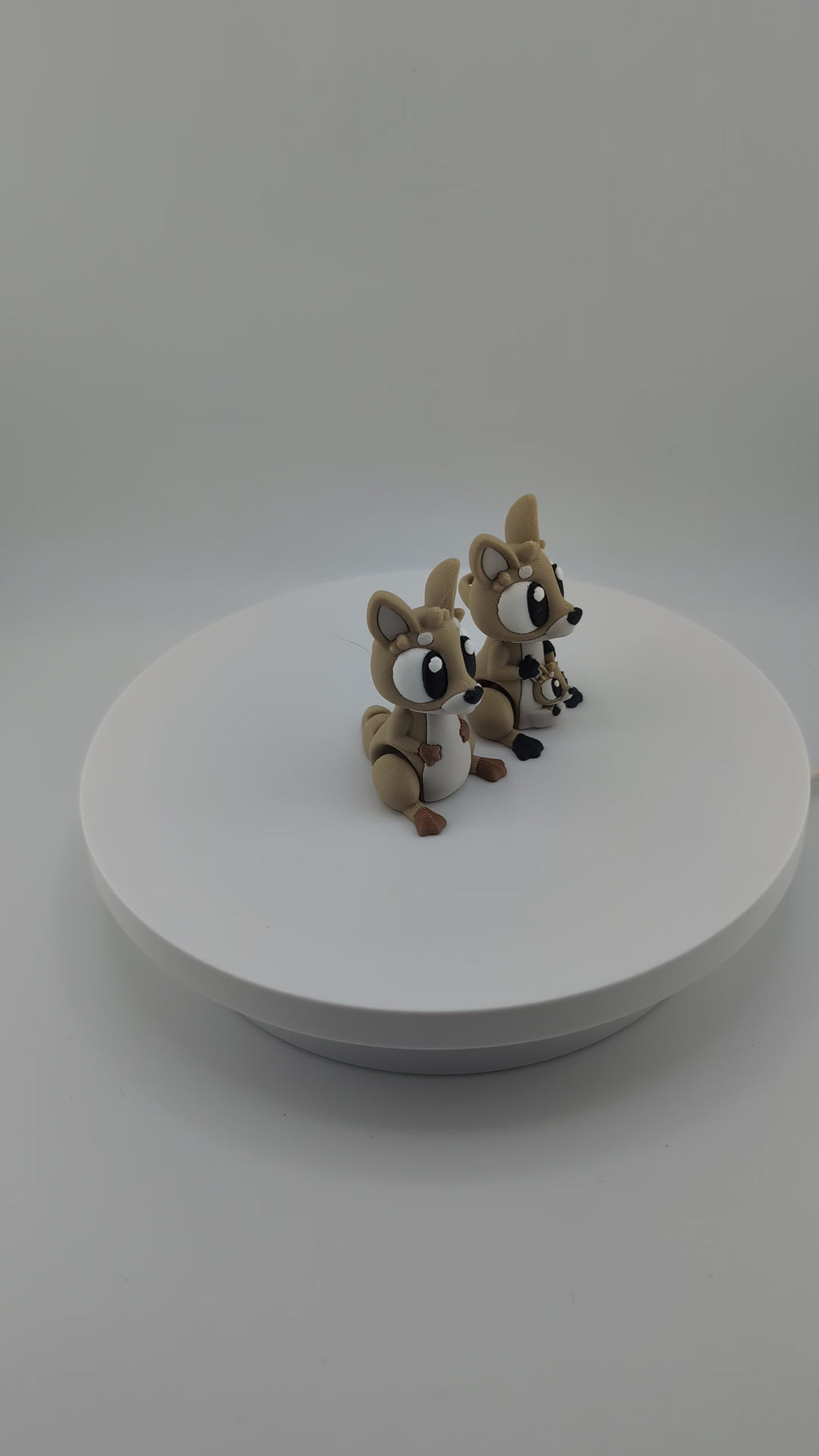 Mini Flexi Kangaroo Keychain – Adorable Articulated Charm with Joey