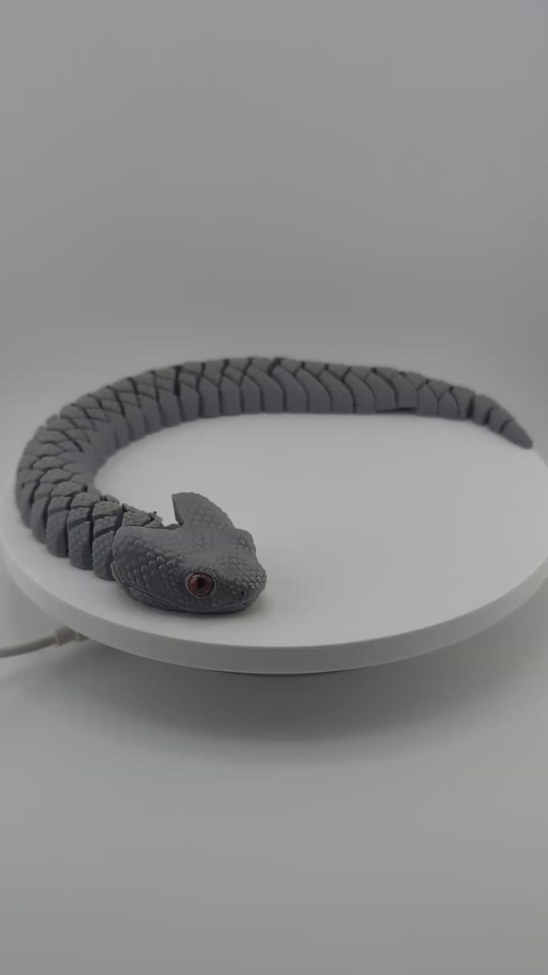 Articulated Flexi Bush Viper – 15" Gradient PLA Snake with Glass Eyes
