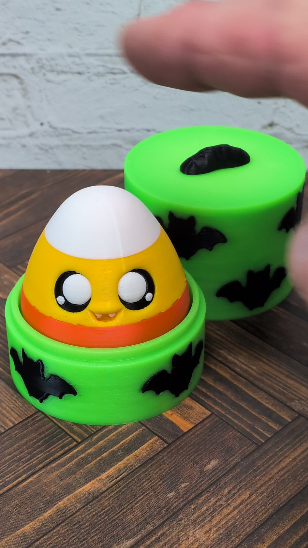 UV Reactive Candy Corn Clicker Fidget Mechanical Switch Halloween Bat Container
