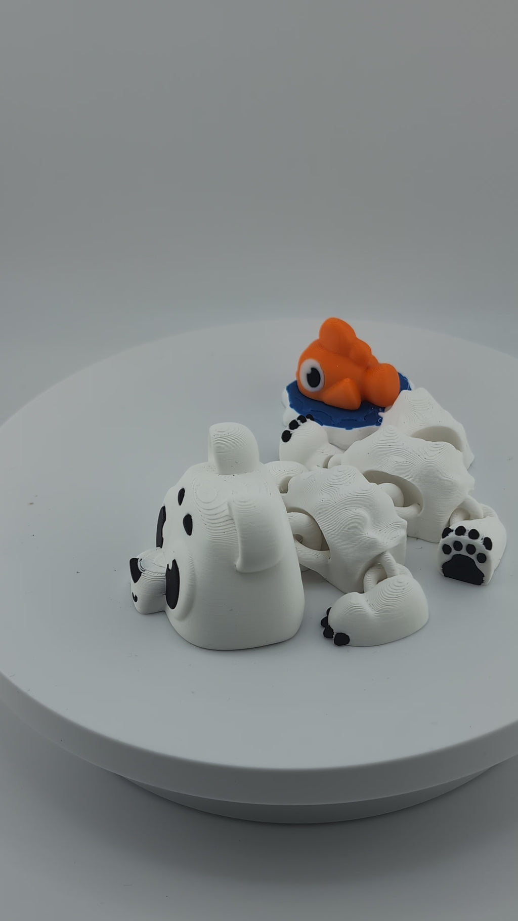 Polar Bear Mini Dragon – Flexi Fidget Toy with Arctic Flair